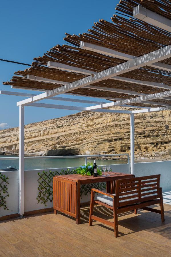 Flores Playa Matala  Exterior photo